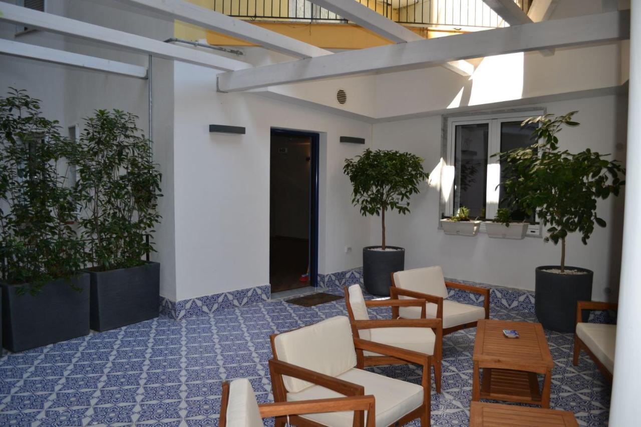 La Via Del Porto Charme Rooms Agropoli Luaran gambar