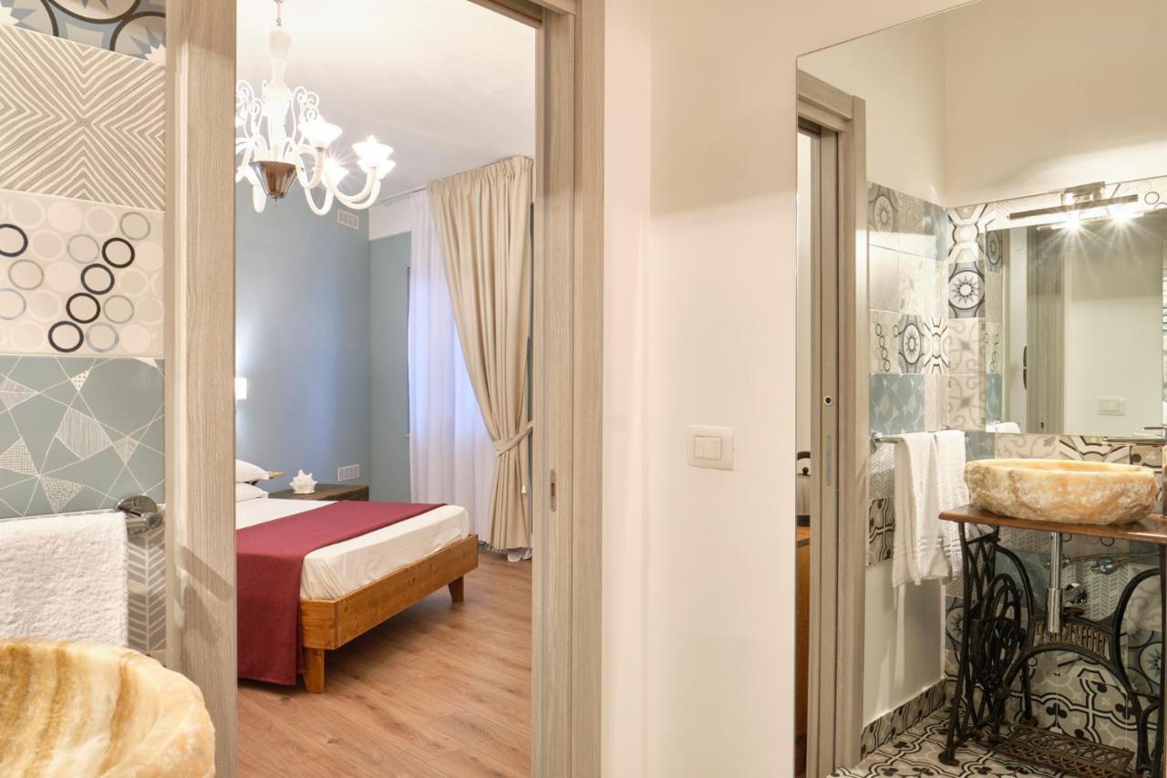 La Via Del Porto Charme Rooms Agropoli Luaran gambar